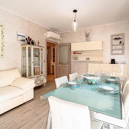 Apartmán Giardino, Piscina E Posto Auto - Relax Con Vista Mare Bergeggi