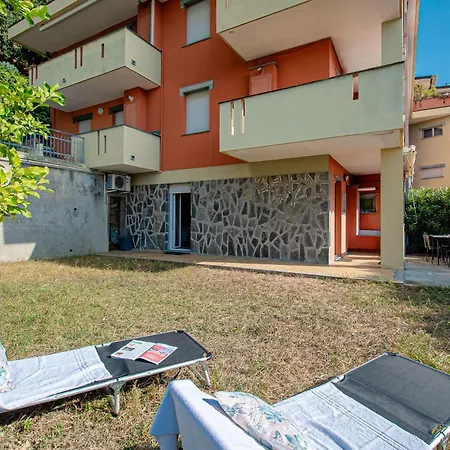 Giardino, Piscina E Posto Auto - Relax Con Vista Mare דירה *