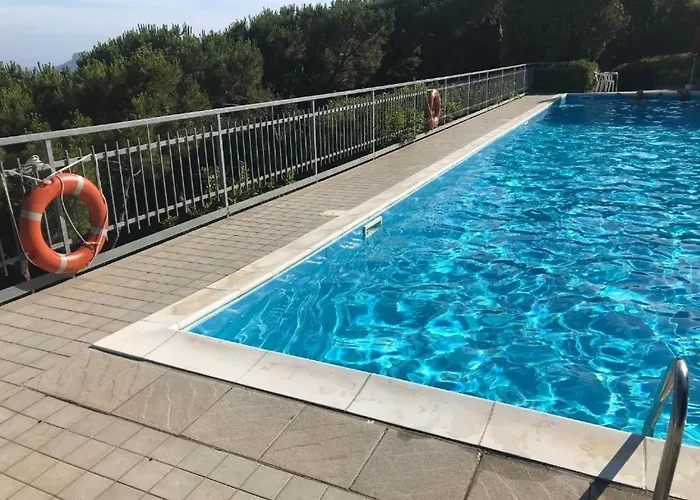 Giardino, Piscina E Posto Auto - Relax Con Vista Mare بيرغيجي